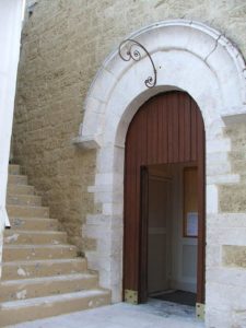 1. Chiesa di S. Andrea, ingresso